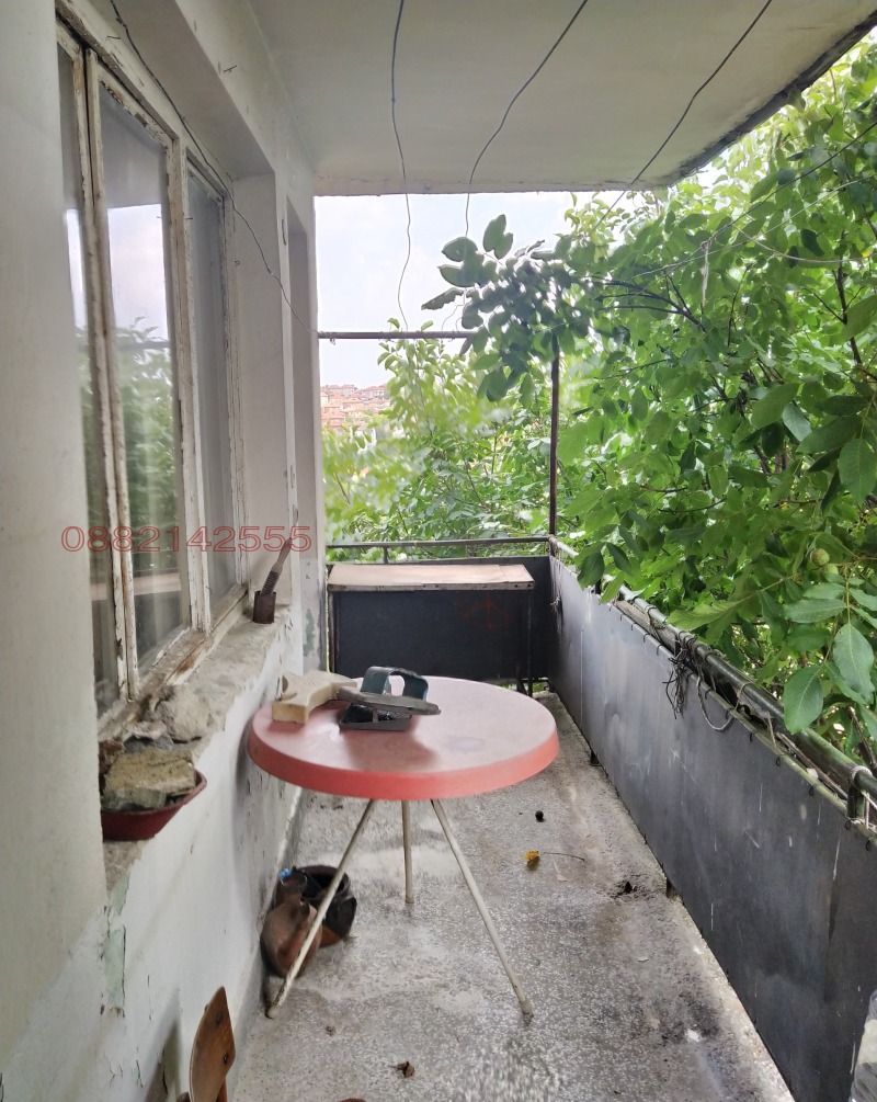 Дава под наем ЕТАЖ ОТ КЪЩА, гр. Кърджали, Боровец, снимка 11 - Етаж от къща - 52785127