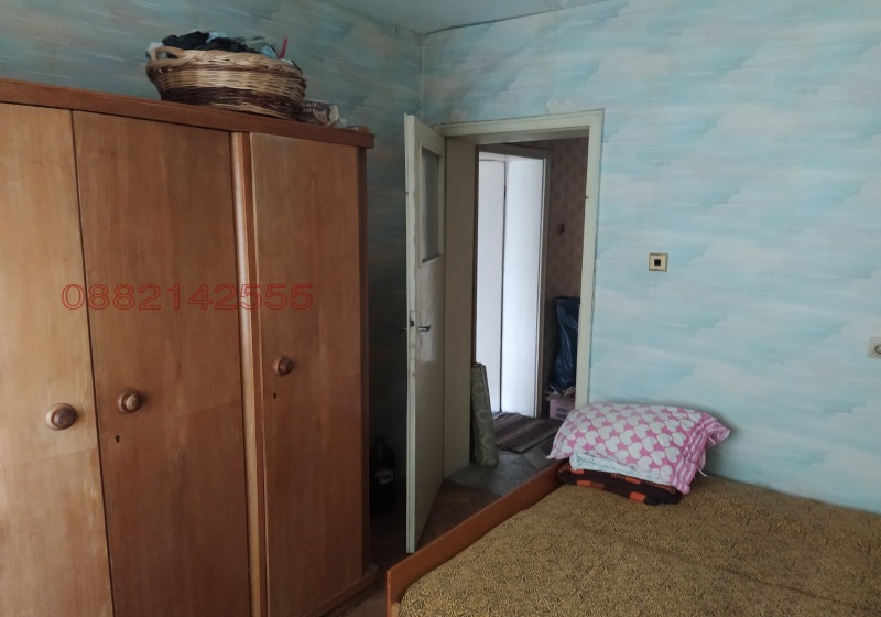 Дава под наем ЕТАЖ ОТ КЪЩА, гр. Кърджали, Боровец, снимка 2 - Етаж от къща - 52785127