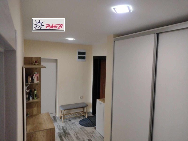 Дава под наем 2-СТАЕН, гр. Русе, Здравец Изток, снимка 15 - Апартаменти - 52853592