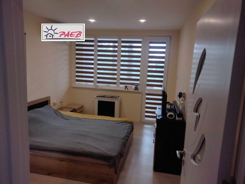 Дава под наем 2-СТАЕН, гр. Русе, Здравец Изток, снимка 8 - Апартаменти - 52853592