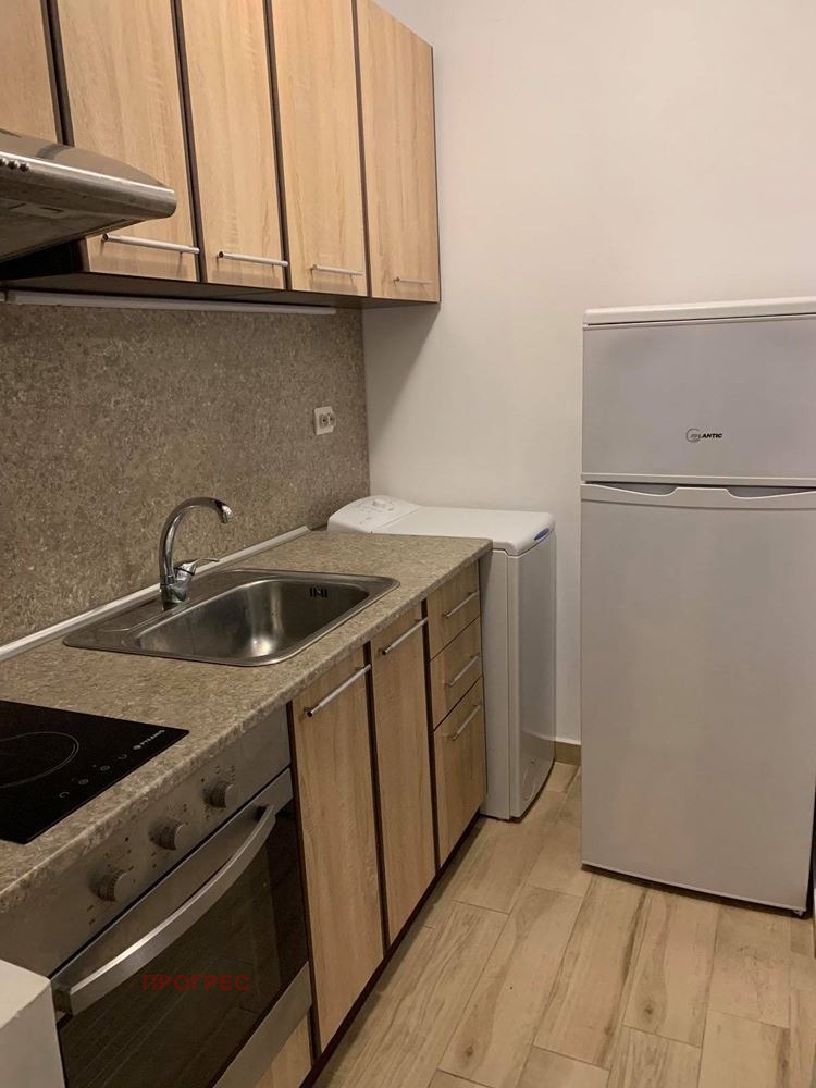 Para alugar  1 quarto Plovdiv , Maracha , 50 m² | 84985472 - imagem [5]