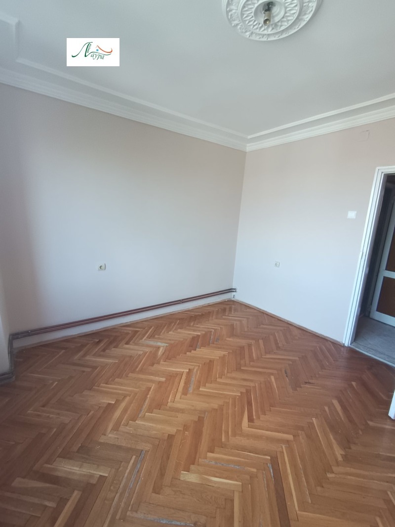Do wynajęcia  2 sypialnie Szumen , Bolnicata , 100 mkw | 55038036 - obraz [3]