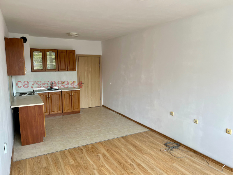 Дава под наем 3-СТАЕН, гр. Бургас, Лазур, снимка 3 - Апартаменти - 52796329