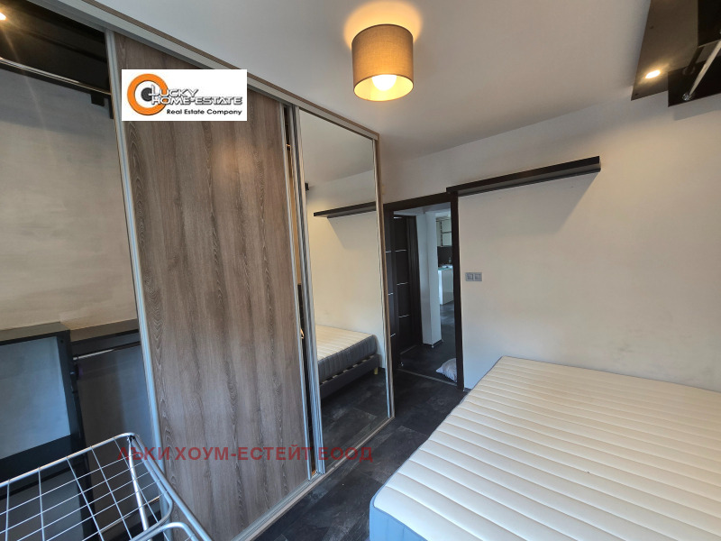 Zu vermieten  2 Schlafzimmer Sofia , Medizinska akademija , 90 qm | 83030692 - Bild [8]