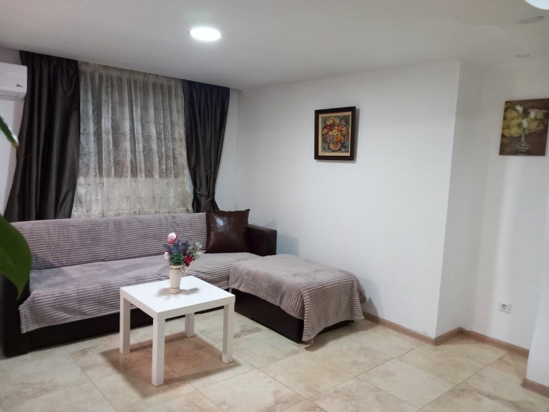 Zu vermieten  Hausboden Sofia , Pantscharewo , 85 qm | 37317353