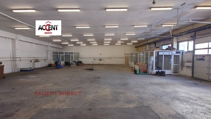 Дава под наем СКЛАД, гр. Варна, Трошево, снимка 7 - Складове - 53268879