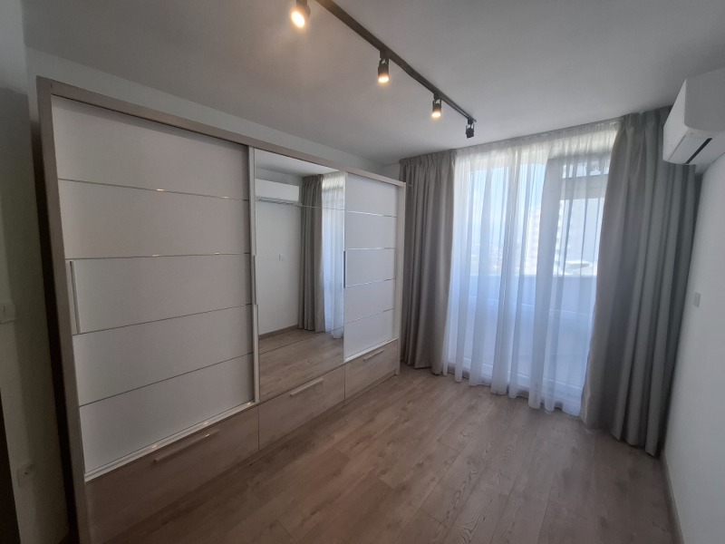 K pronájmu  2 ložnice Plovdiv , Sadijski , 100 m2 | 30830197 - obraz [16]