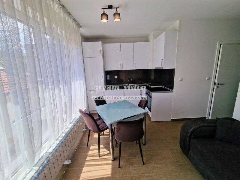 För uthyrning  1 sovrum Sofia , Centar , 52 kvm | 44484885 - bild [4]