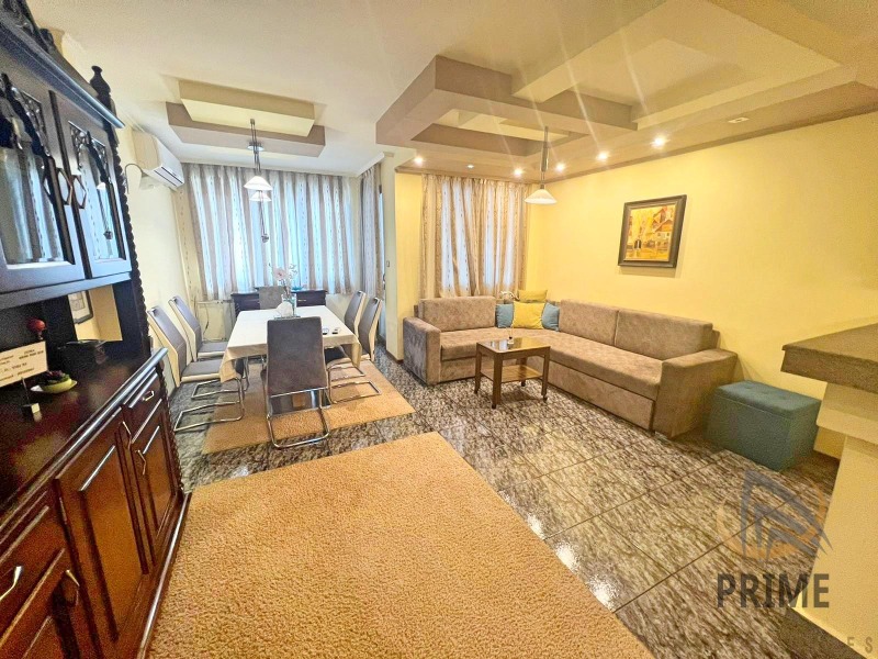 En renta  2 dormitorios Burgas , Lazur , 100 metros cuadrados | 75635699 - imagen [2]