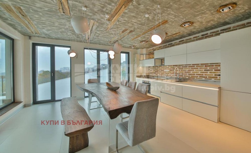 Vuokrattavana  3 makuuhuonetta Varna , Briz , 200 neliömetriä | 68146717 - kuva [10]