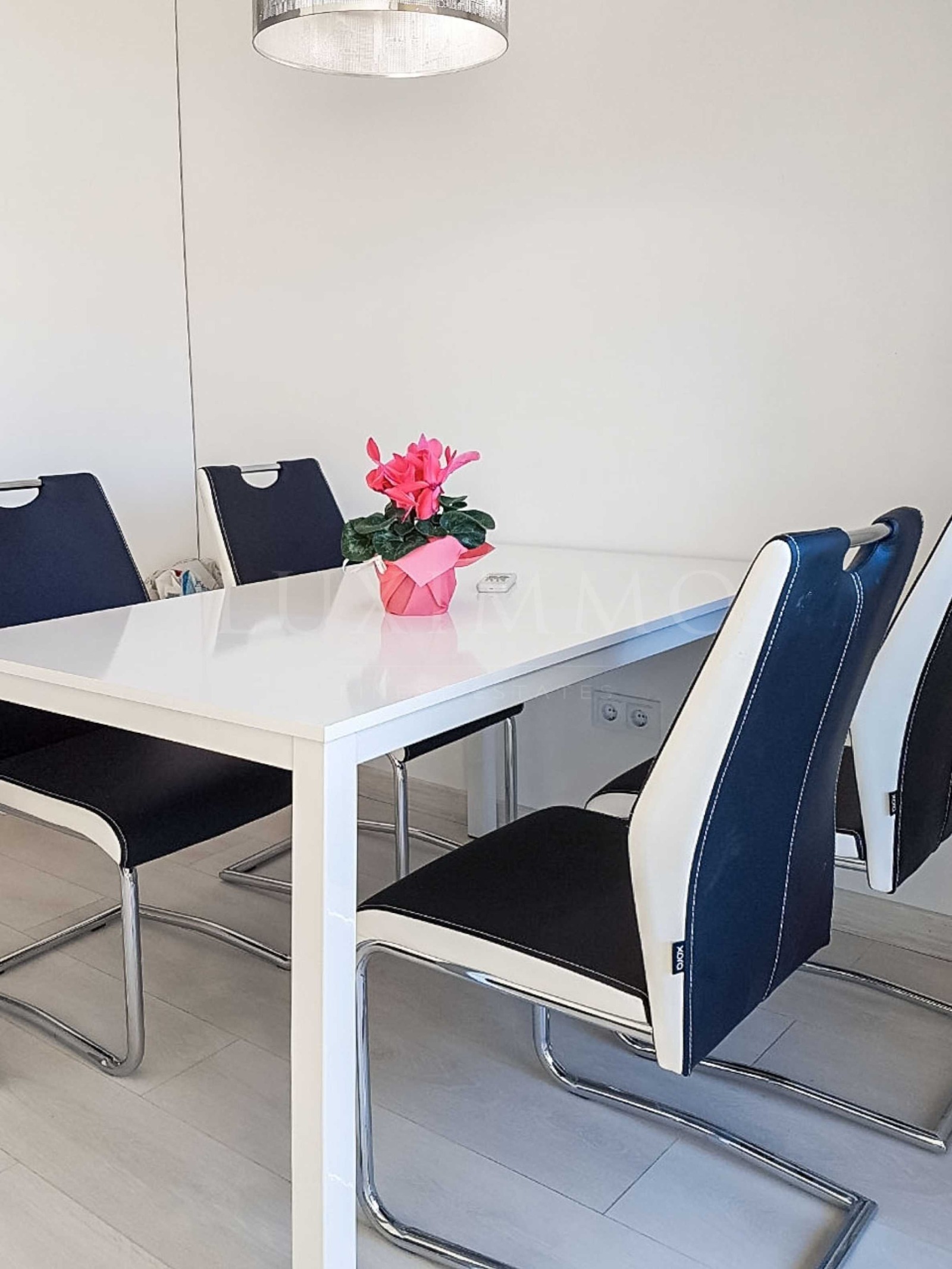 ���� ��� ���� 3-����� | Imot.bg � ����������� 3