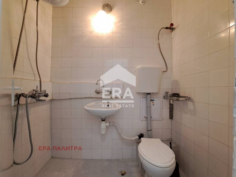 Дава под наем 2-СТАЕН, гр. Бургас, Славейков, снимка 8 - Апартаменти - 54190410