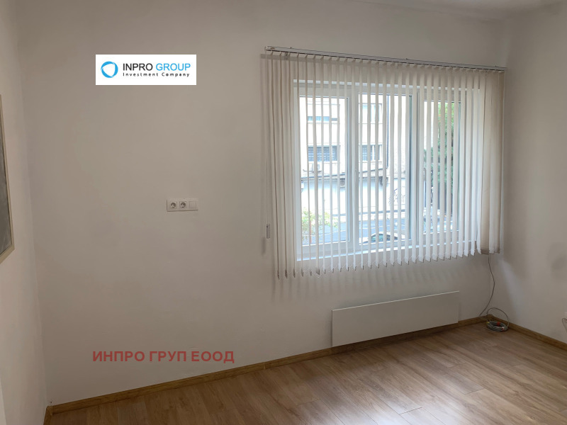 Zu vermieten  3 Schlafzimmer Sofia , Iztok , 100 qm | 42996744 - Bild [8]