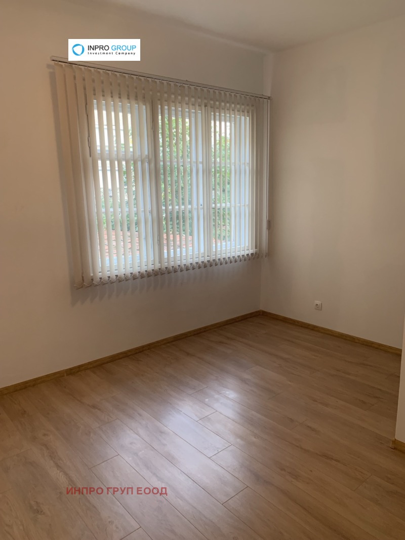 Дава под наем  4-стаен град София , Изток , 100 кв.м | 42996744 - изображение [3]