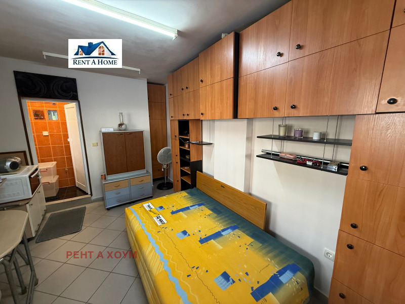 Zu vermieten  Studio Sofia , Hladilnika , 25 qm | 88848690