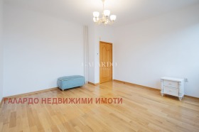 2 ložnice Centar, Sofia 10