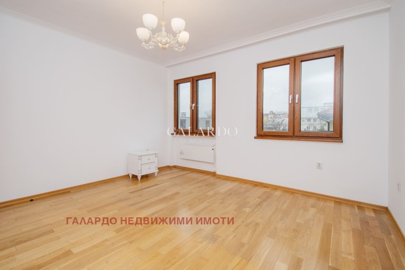 Προς ενοικίαση  2 υπνοδωμάτια Σοφηια , ΤΣενταρ , 110 τ.μ | 37052148 - εικόνα [9]