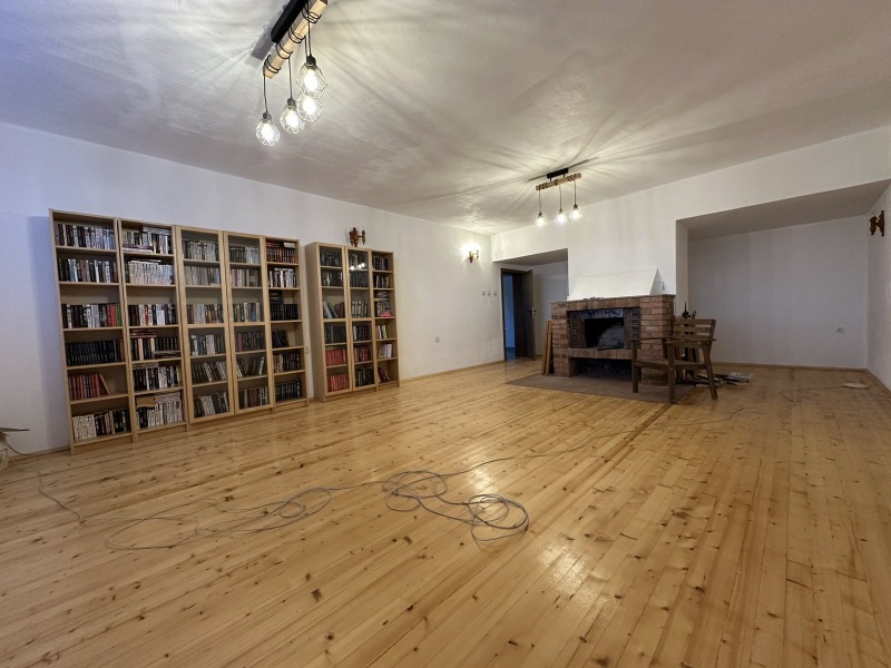 De inchiriat  Casa Sofia , Bistrița , 320 mp | 46647125 - imagine [5]
