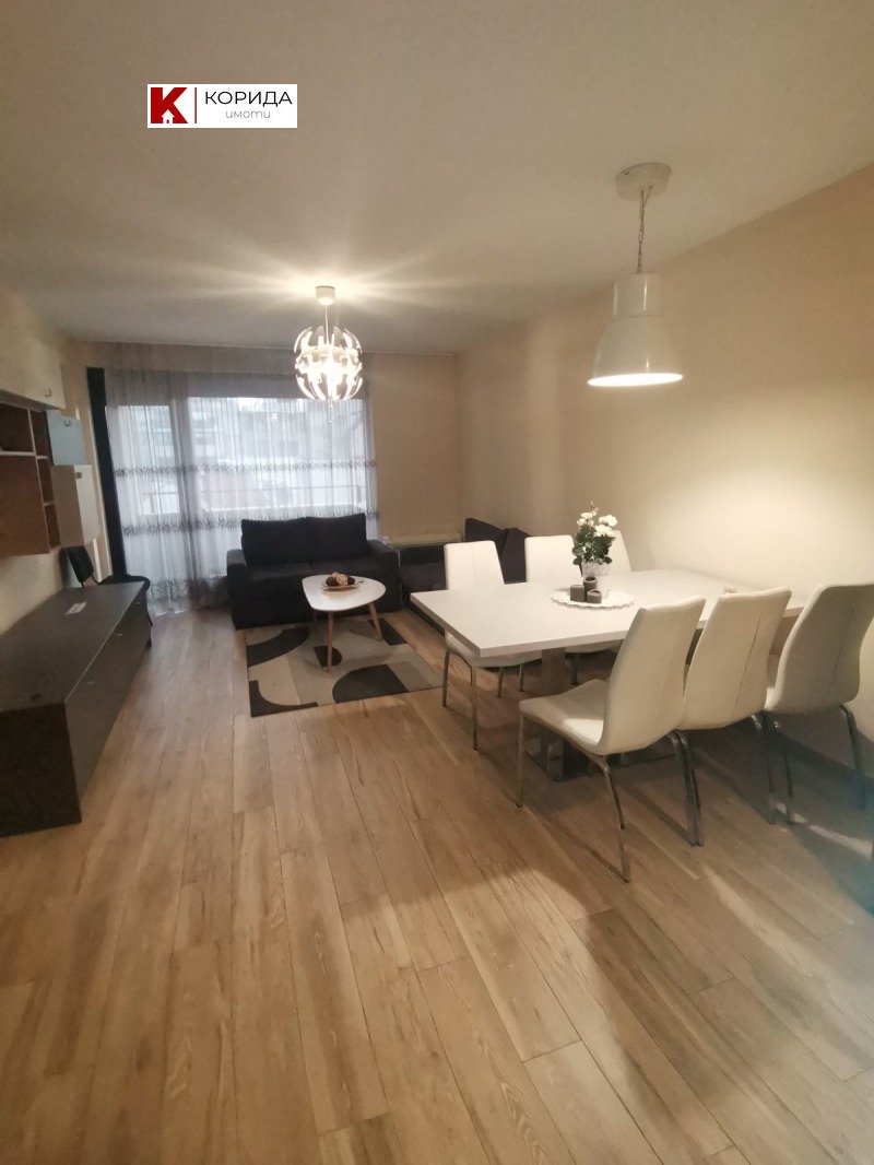 Дава под наем 4-СТАЕН, гр. София, Център, снимка 12 - Апартаменти - 52652248