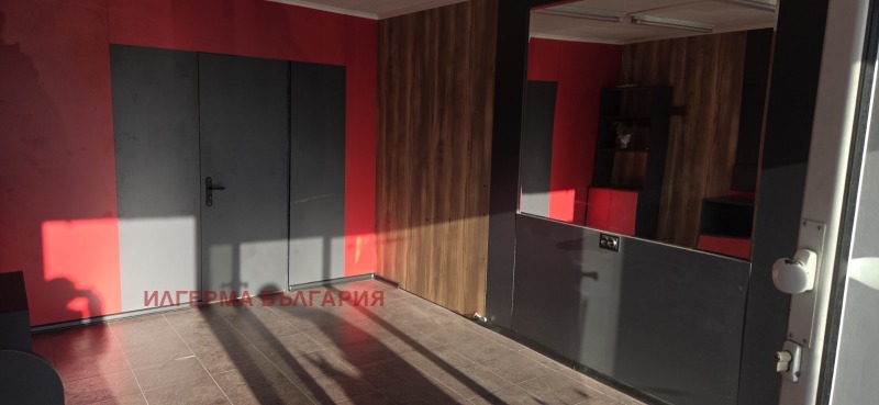 Дава под наем МАГАЗИН, гр. София, Надежда 2, снимка 3 - Магазини - 52537492