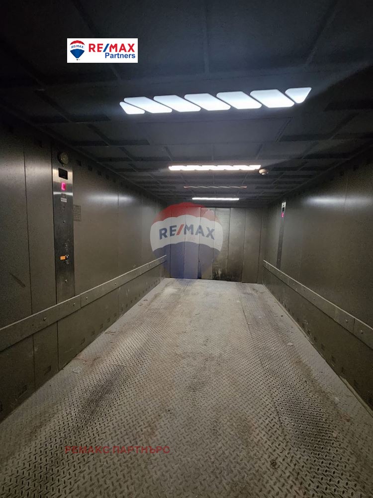 Kiadó  Parkolóhely Varna , Pogrebi , 14 négyzetméter | 29931167 - kép [5]