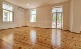 ОФИС, 70 m2