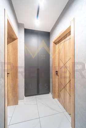 ���� ��� ���� 3-����� | Imot.bg � ����� ������ 14