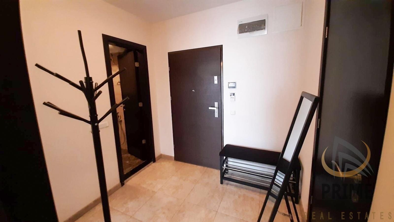 Дава под наем 2-СТАЕН, гр. Бургас, Център, снимка 3 - Апартаменти - 53723056