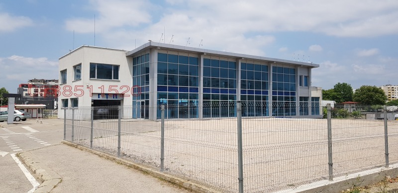 Дава под Наем МАГАЗИН в град София, Левски Г - 1500 кв.м / 15 000 € » 29 337.45 лв.