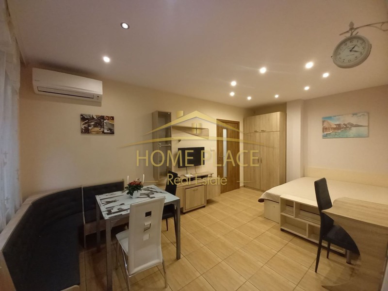 Дава под наем 1-СТАЕН, гр. Варна, Център