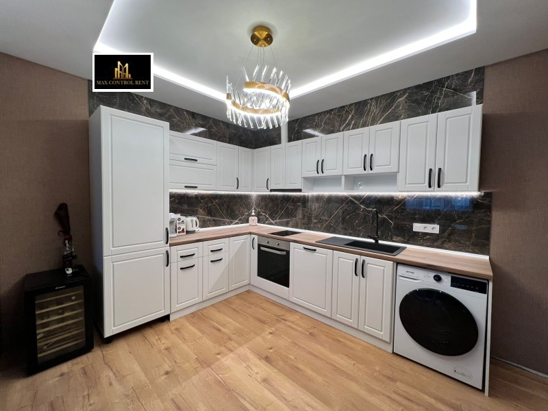 Дава под наем 3-СТАЕН, гр. София, Център, снимка 2 - Апартаменти - 52533521