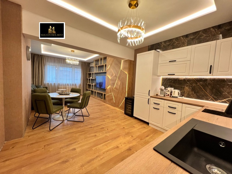 Под наем 3-СТАЕН, град София, Център • 1350 € / 2640.37 лв. • 34391994 1