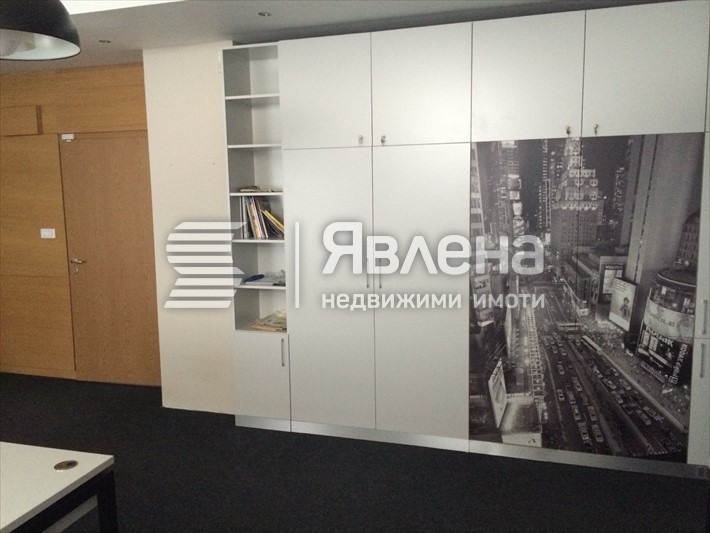 Te huur  Kantoor Sofia , Manastirski livadi , 120 m² | 72140469 - afbeelding [3]