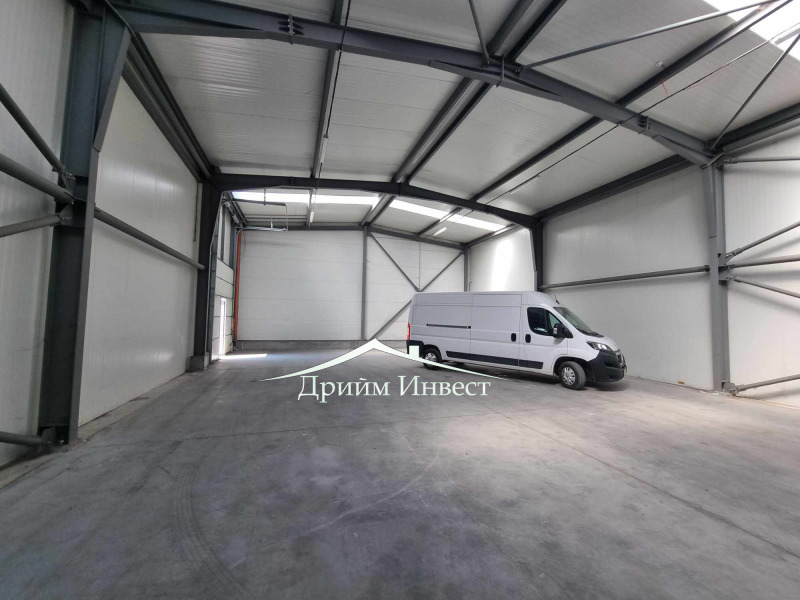 For Rent  Storage Plovdiv , Industrialna zona - Sever , 381 sq.m | 40221581