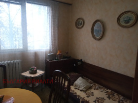 1 dormitorio Iztok, Sofia 8