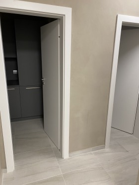 Oficina Vitosha, Sofia 3