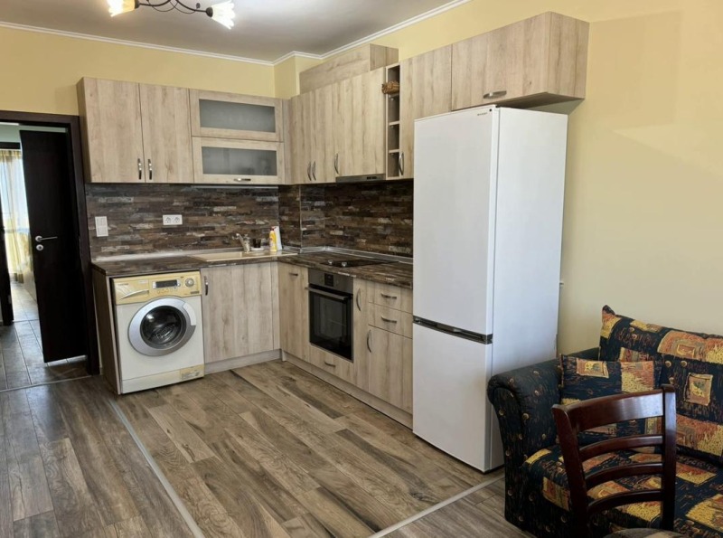 Te huur  1 slaapkamer Varna , Ljatno kino Trakija , 60 m² | 19048530