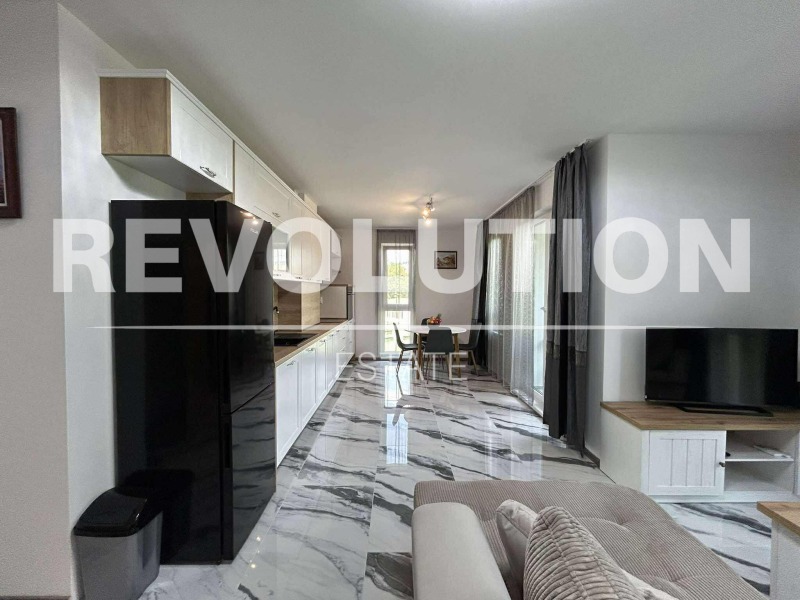 Zu vermieten  1 Schlafzimmer Warna , k.k. Sw.Sw. Konstantin i Elena , 70 qm | 35360547 - Bild [4]