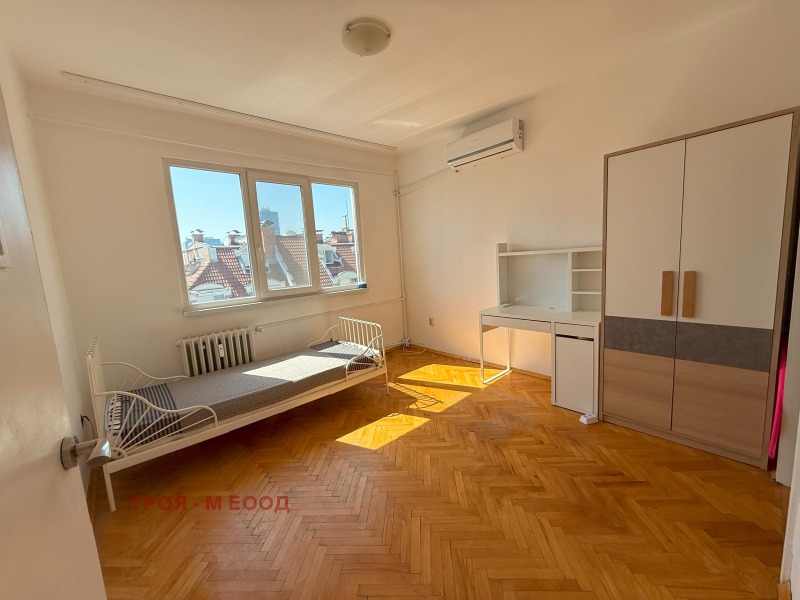 A louer  1 chambre Sofia , Borovo , 60 m² | 53691261 - image [9]