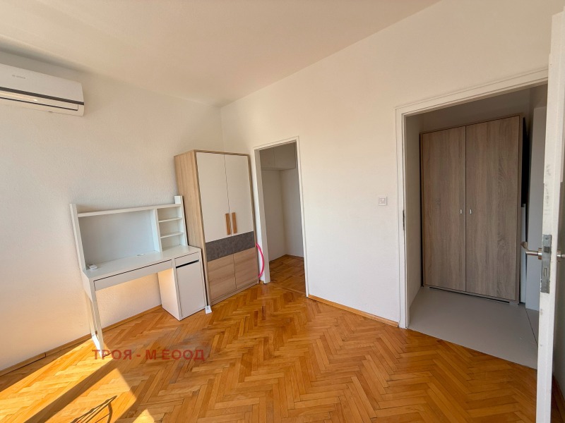 A louer  1 chambre Sofia , Borovo , 60 m² | 53691261 - image [10]