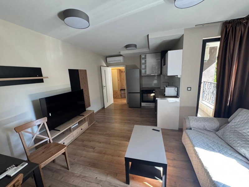 A louer  1 chambre Plovdiv , Hristo Smirnenski , 65 m² | 36154627