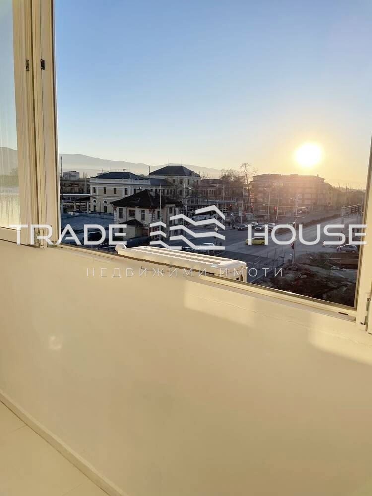 Vuokrattavana  3 makuuhuonetta Plovdiv , Tsentar , 120 neliömetriä | 34779006 - kuva [12]