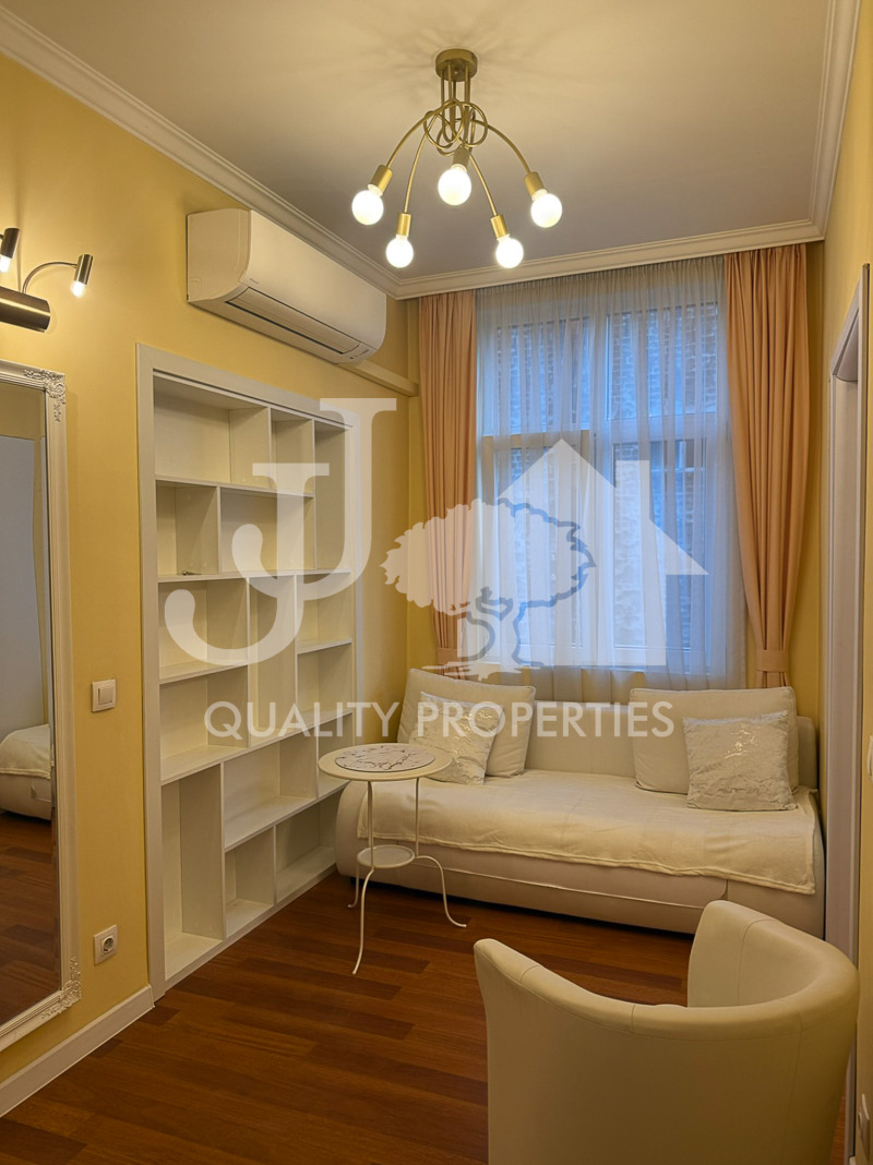Дава под Наем 3-СТАЕН в град София, Център - 90 кв.м / 1 000 € » 1 955.83 лв., ДЖЕЙ И ДЖЕЙ КОРПОРЕЙШЪН ООД