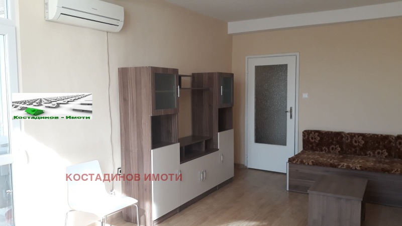 Под наем 2-СТАЕН, град Пловдив, Каменица 2 • 383 € / 749.08 лв. • 10889301 1