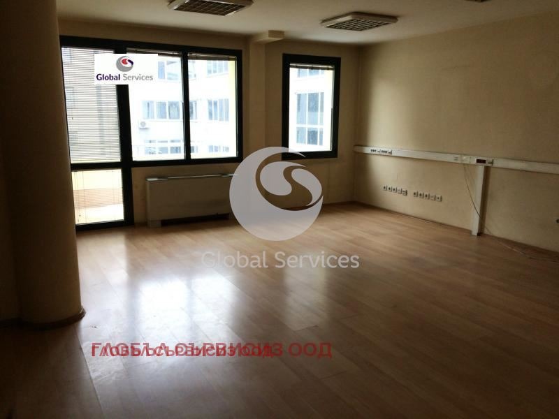 Kiralık  Ofis Sofia , Centar , 868 metrekare | 35506638 - görüntü [6]