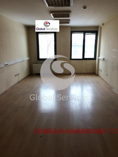 Te huur  Kantoor Sofia , Tsentar , 868 m² | 35506638 - afbeelding [2]