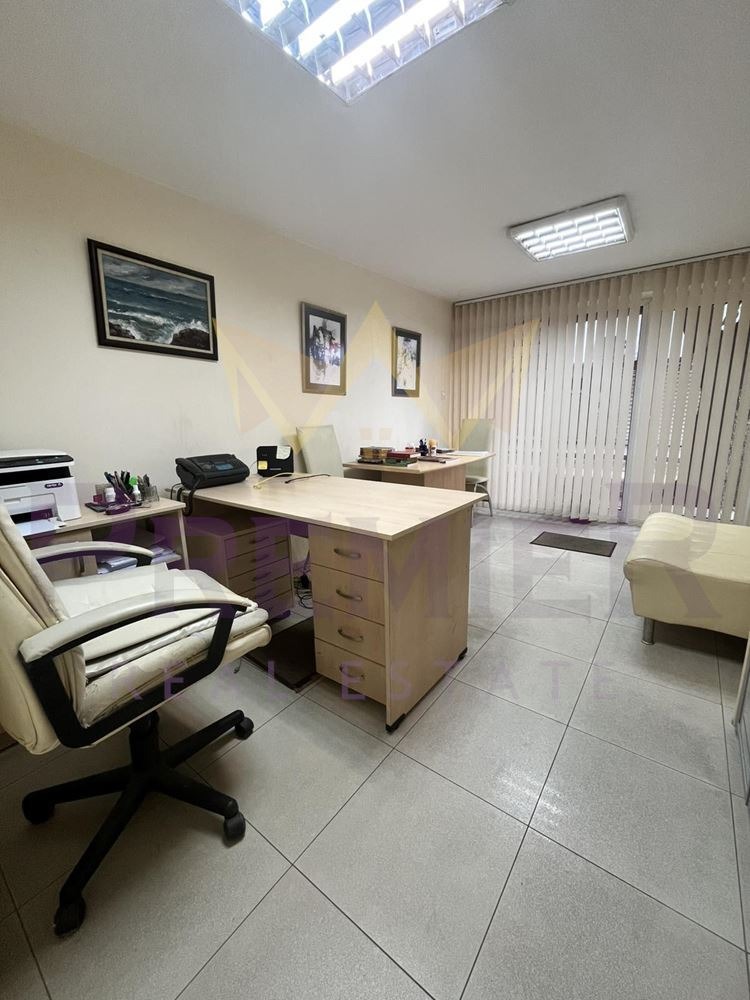 Под наем ОФИС, град Варна, Централна поща • 333 € / 651.29 лв. • 69136861 1