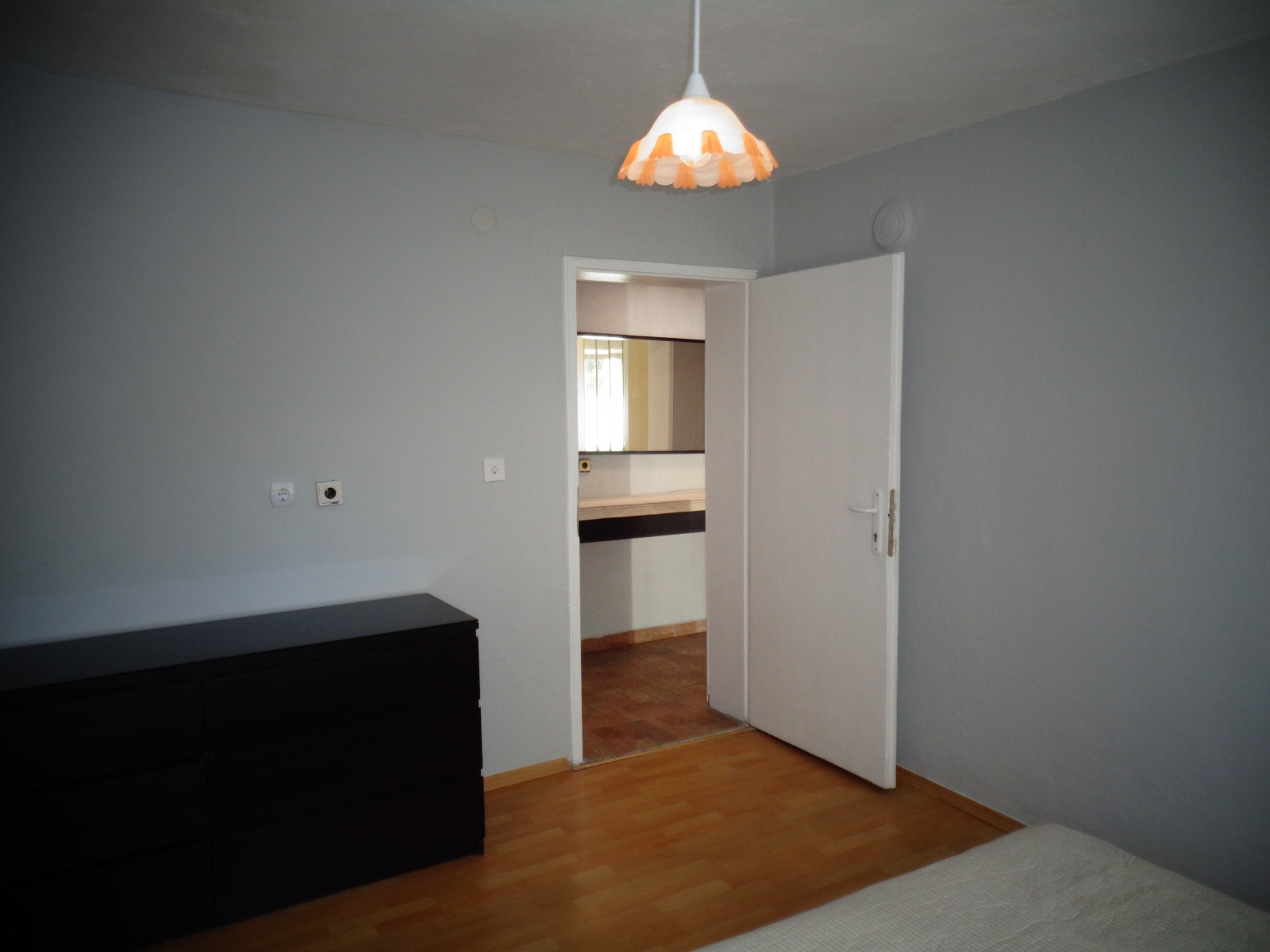 Дава под наем 3-СТАЕН, гр. София, област София-град, снимка 5 - Апартаменти - 53768859