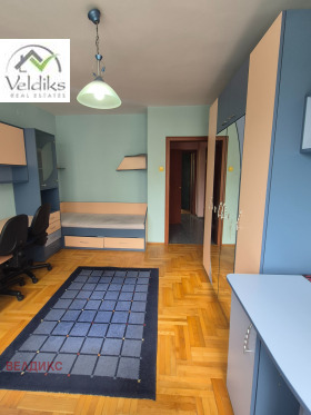 ���� ��� ���� 3-����� | Imot.bg � ����� ������ 12