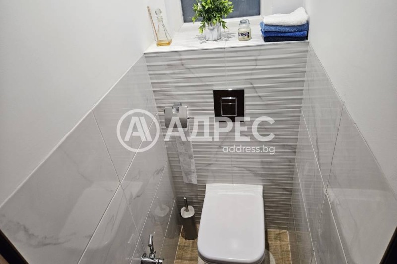 Издаје се  2 спаваће собе Софија , Центар , 127 м2 | 21907917 - слика [17]